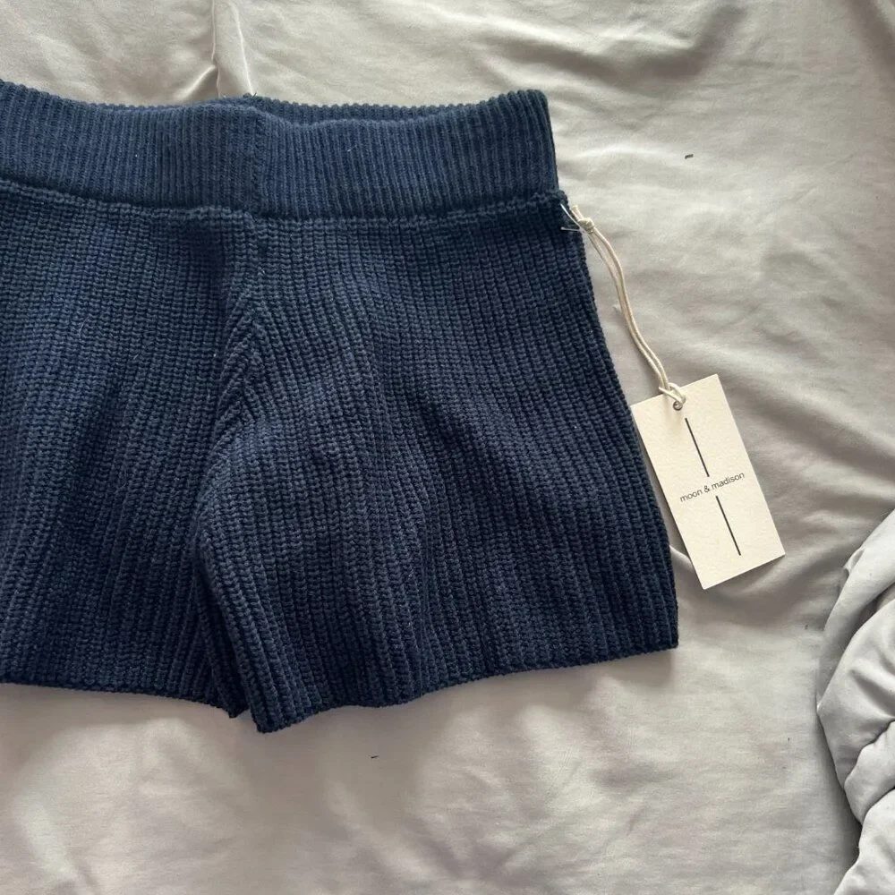 NWT Moon &‎ Madison small blue shorts